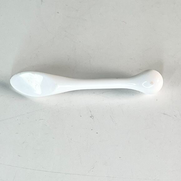 Sunday Riley Skincare MakeUp Facial Spatula Tool Scoop Mix Apply Smooth New - Picture 4 of 9